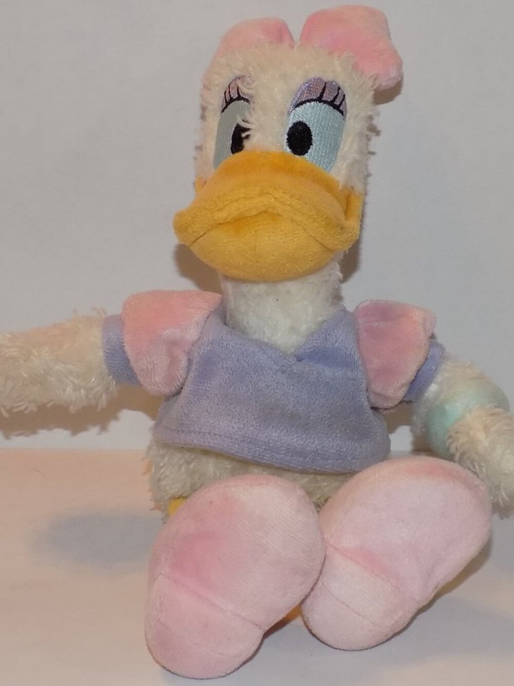 Disneyland Walt Disney World Daisy Duck